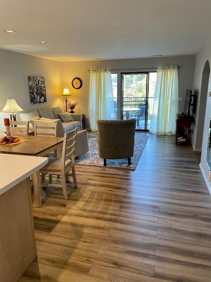 Escape To Branson Aparthotel Eksteriør bilde